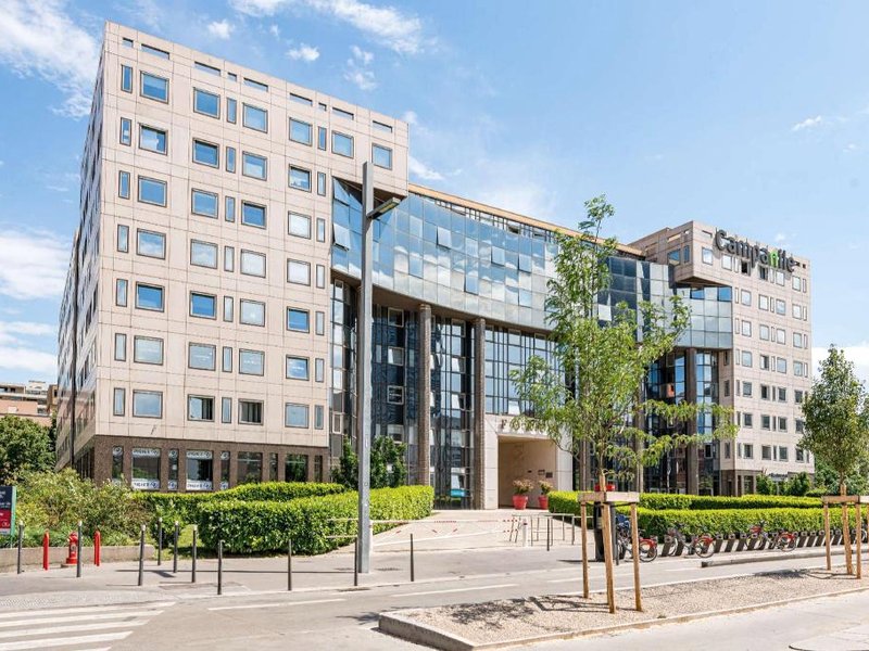 ホテル カンパニール リヨン センター ガレパール デュー (Hotel Campanile Lyon Centre Gare Part Dieu)の写真