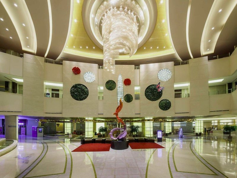 プルマン リンイー ルーシャン ホテル (Pullman Linyi Lushang Hotel)の写真