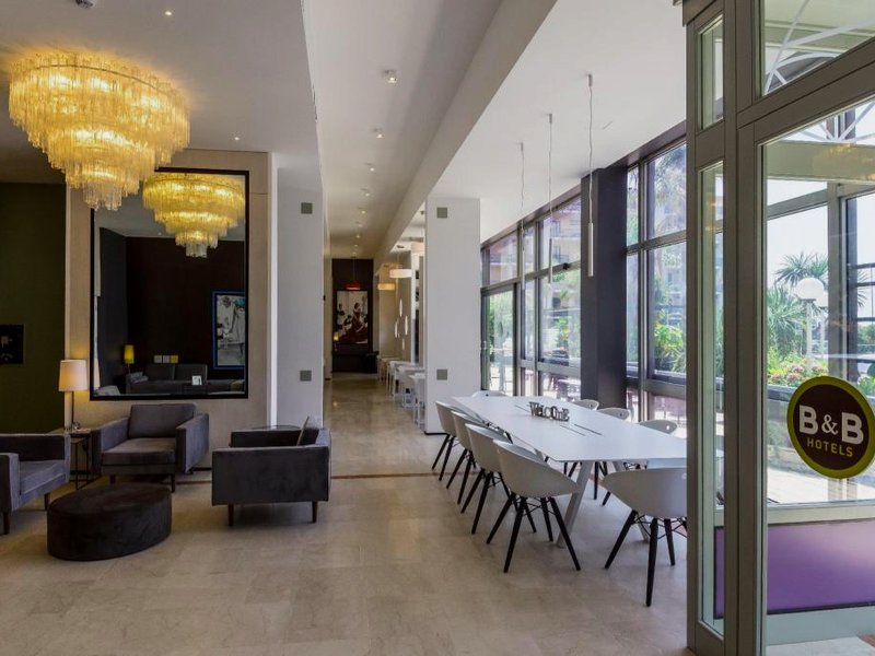 B&B ホテル サヴォナ (B&B Hotel Savona)の写真