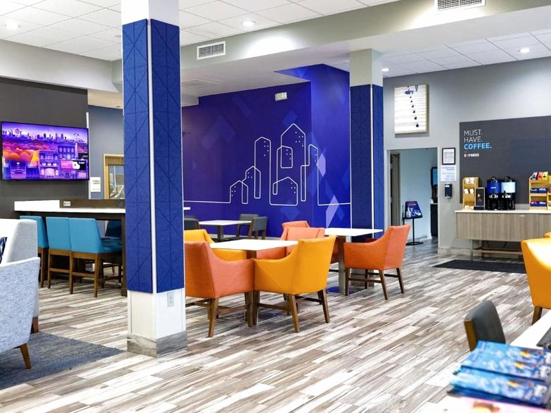 ホリデイ イン エクスプレス ＆ スイーツ メンフィス エアポート エルヴィス プレスリー ブールバード バイ IHG (Holiday Inn Express & Suites Memphis Arpt Elvis Presley Blv By IHG)の写真