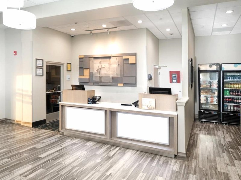ホリデイ イン エクスプレス ＆ スイーツ メンフィス エアポート エルヴィス プレスリー ブールバード バイ IHG (Holiday Inn Express & Suites Memphis Arpt Elvis Presley Blv By IHG)の写真
