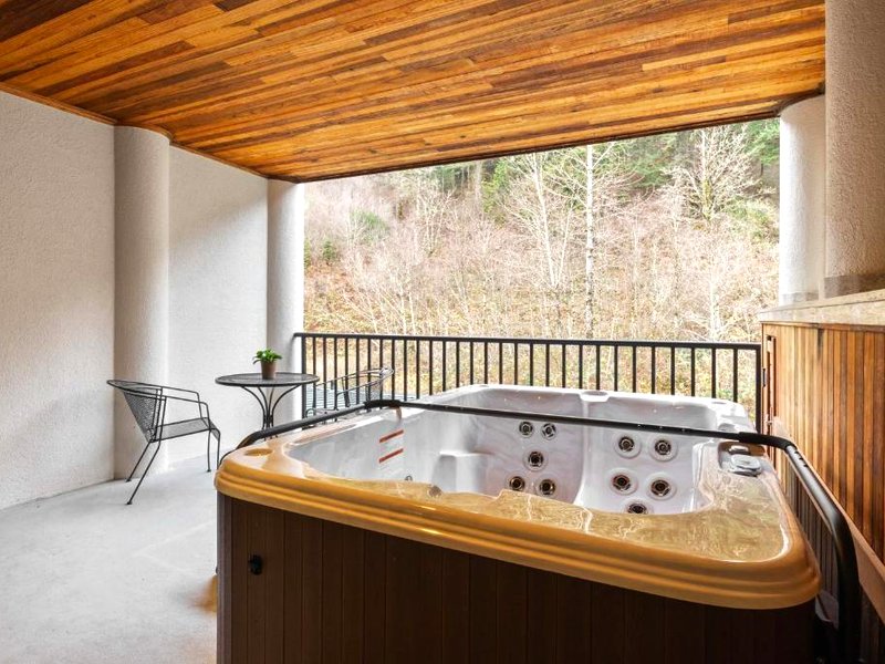 Bonneville Hot Springs Resort & Spaの写真