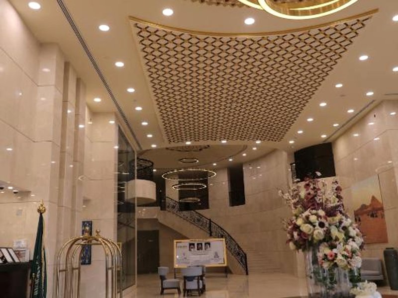 Khabti Grand Hotelの写真