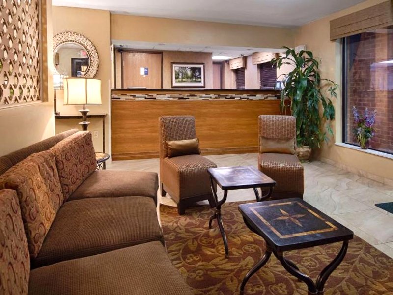 MHO Inn & Suitesの写真