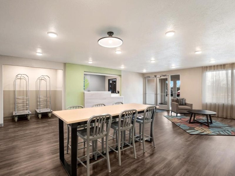 WoodSpring Suites South Brunswick - Princetonの写真