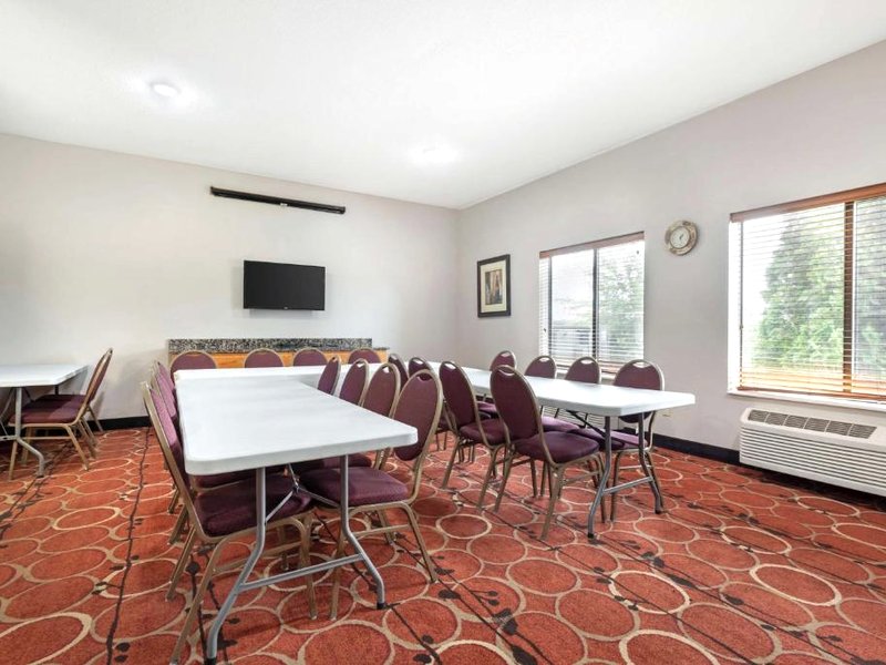 Best Western Plus Albert Lea I-90 I-35 Hotelの写真