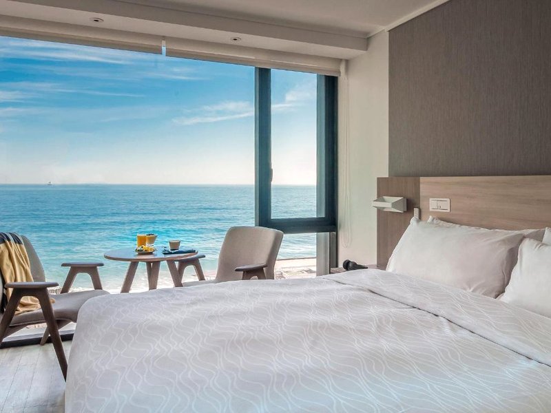 Pullman Vina del Mar San Martín (Ex Atton)の写真