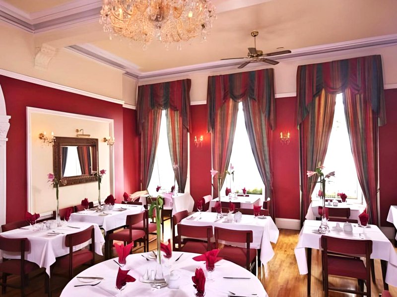 Commodore Hotelの写真