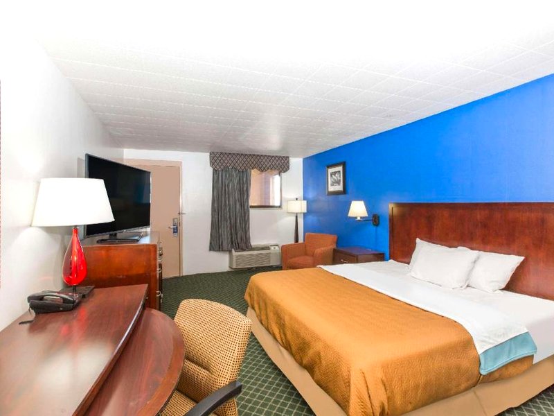 トラベロッジ バイ ウィンダム グレート ベンド (Travelodge by Wyndham Great Bend)の写真