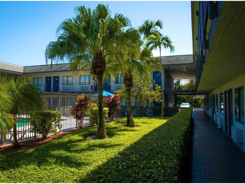 Motel 6 Lantana/West Palm Beach, FLの写真