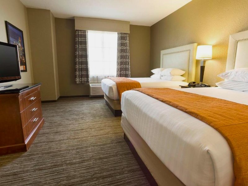 ドルーリー イン & スイーツ シンシナティ シャロンビル (Drury Inn & Suites Cincinnati Sharonville)の写真