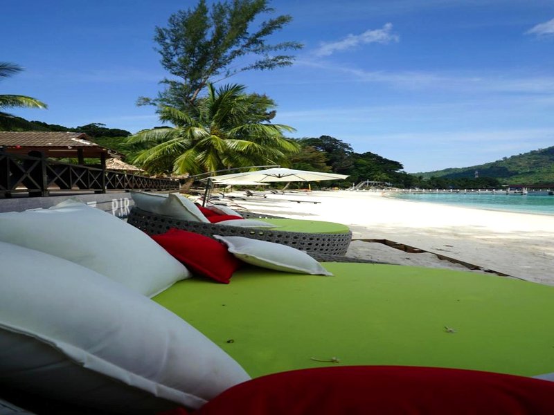 プルフンティアン アイランド リゾート (Perhentian Island Resort)の写真