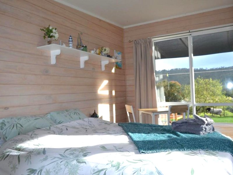 ［パラカイ］スタジオ 一軒家（20 m²）／1バスルーム (Manuka Views - Close to Thermal Hot Pools)の写真