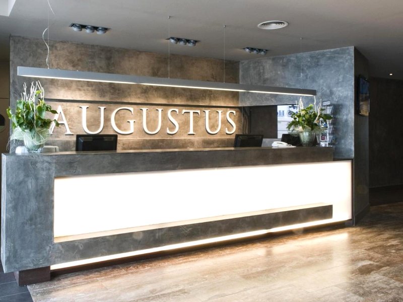 ホテル アグステゥス (Hotel Augustus)の写真