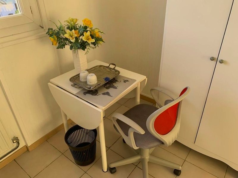 ［ヴォー アン ヴラン］一軒家（m²）｜ 1ベッドルーム／1バスルーム (Cozy Sapphire Room | Air conditioning Wifi Garden)の写真