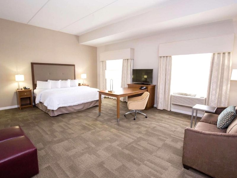 Hampton Inn & Suites Pittsburgh/Harmarvilleの写真