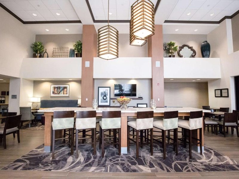 Hampton Inn & Suites Pittsburgh/Harmarvilleの写真