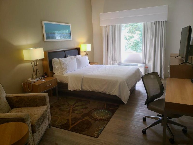 Holiday Inn Express Hotel Pittsburgh-North/Harmarville By IHGの写真