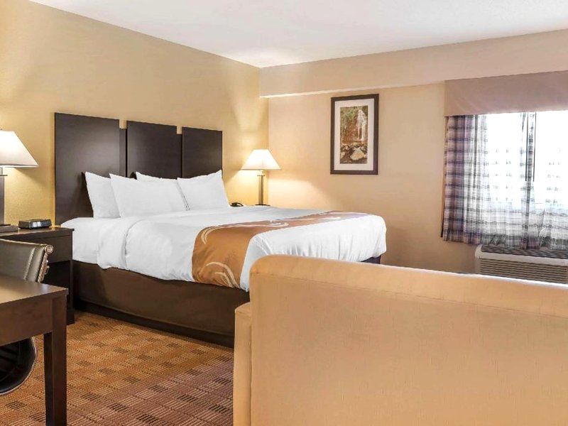 クオリティ イン&スイーツ (Quality Inn & Suites)の写真