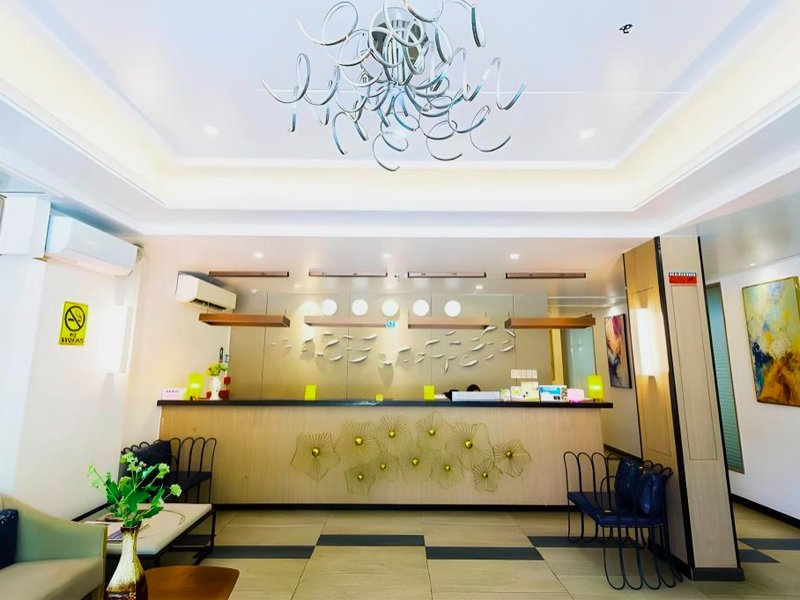 エルス スイーツ ホテル ボラカイ (Erus Suites Hotel Boracay)の写真