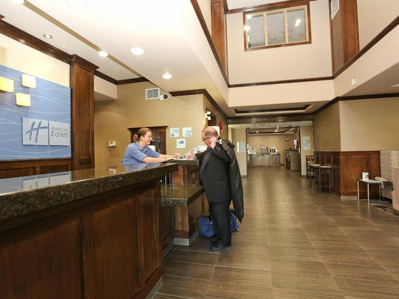 Holiday Inn Express Hotel & Suites Vernon By IHGの写真