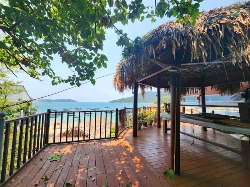 Cham Island Wooden Cabinの写真