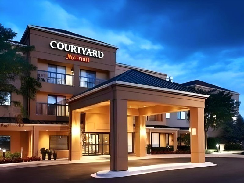 コートヤード シカゴ ブルーミングデール (Courtyard Chicago Bloomingdale)の写真