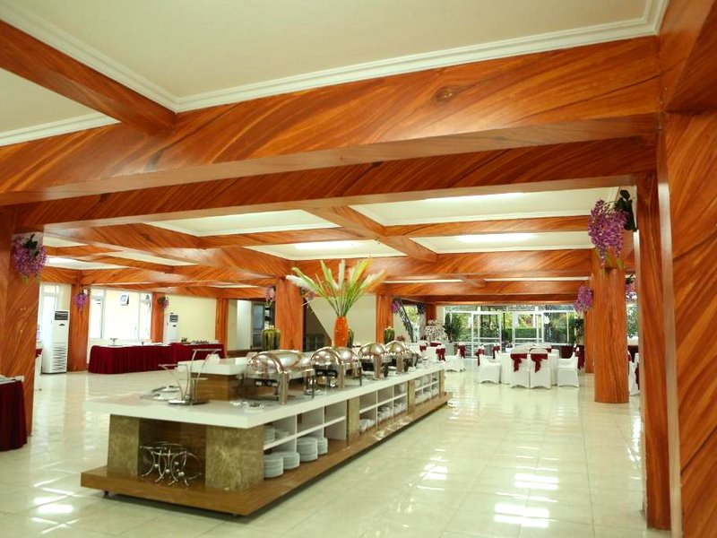 ムオン タン ライ チャウ ホテル (Muong Thanh Lai Chau Hotel)の写真