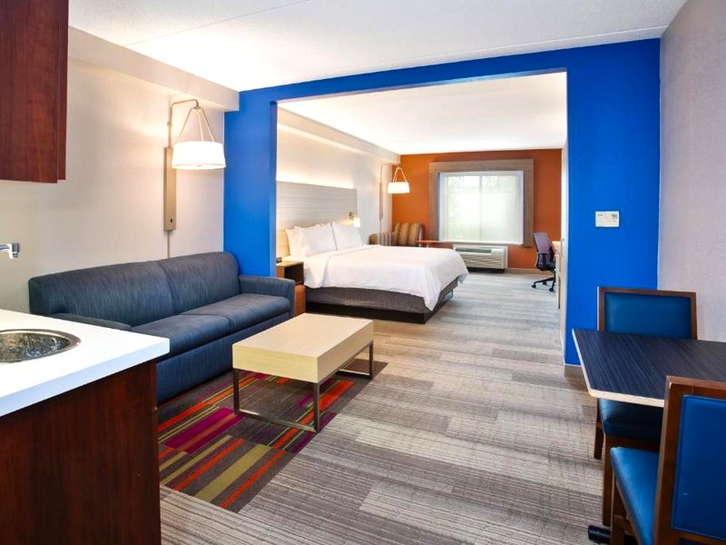 Holiday Inn Express Hotel & Suites Rochester Webster By IHGの写真