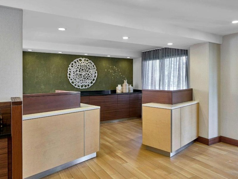 フェアフィールド イン アンド スイーツ ロチェスター イースト (Fairfield Inn and Suites Rochester East)の写真