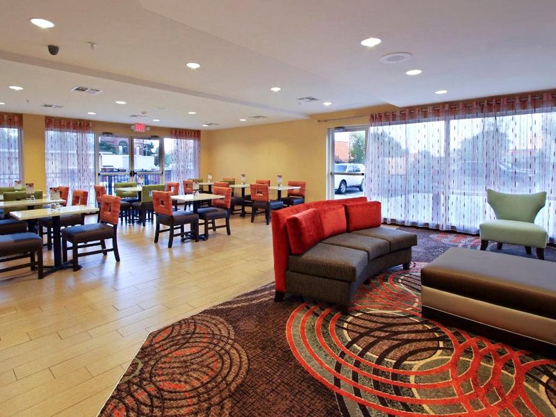 Holiday Inn Express Augusta Downtown By IHGの写真