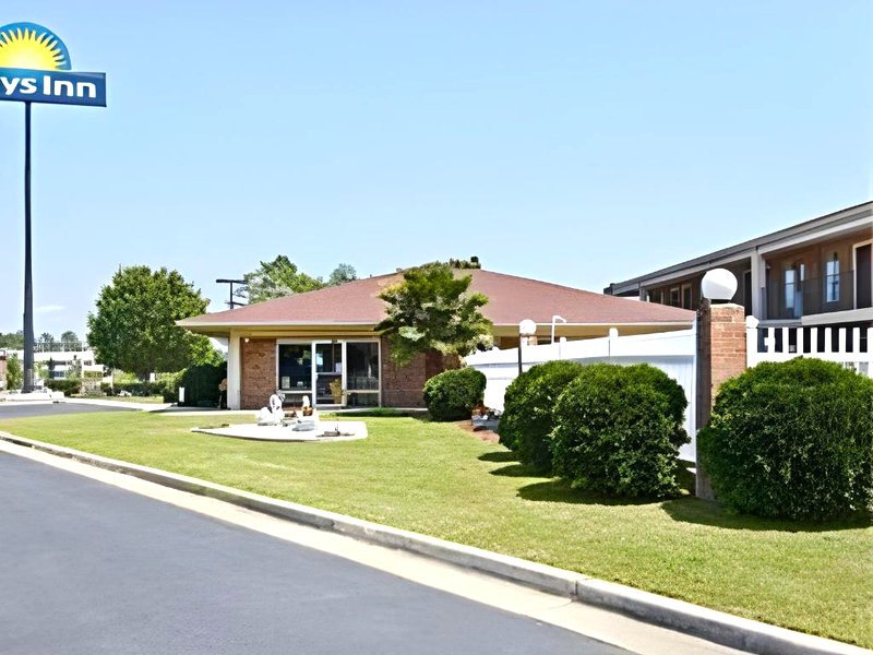 デイズ イン バイ ウィンダム オーガスタ ウィーラー ロード (Days Inn by Wyndham Augusta Wheeler Road)の写真