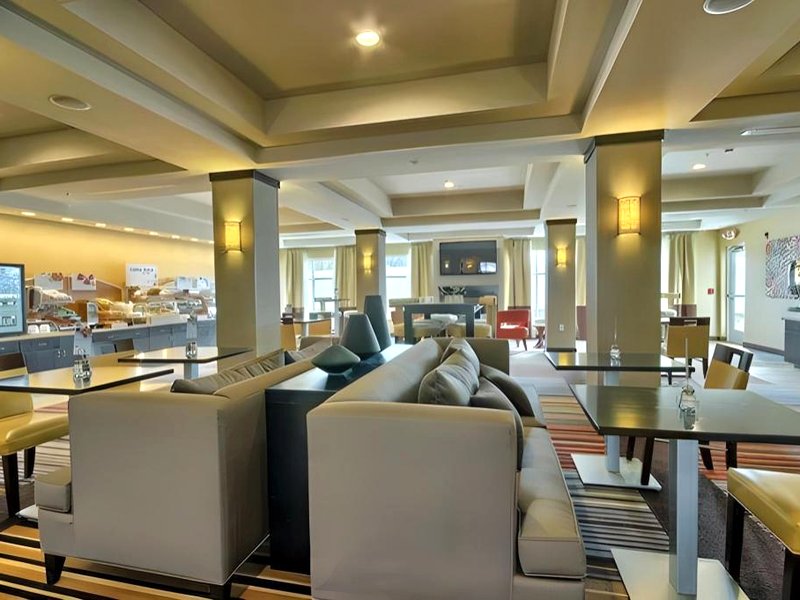 Holiday Inn Express & Suites New Martinsville By IHGの写真