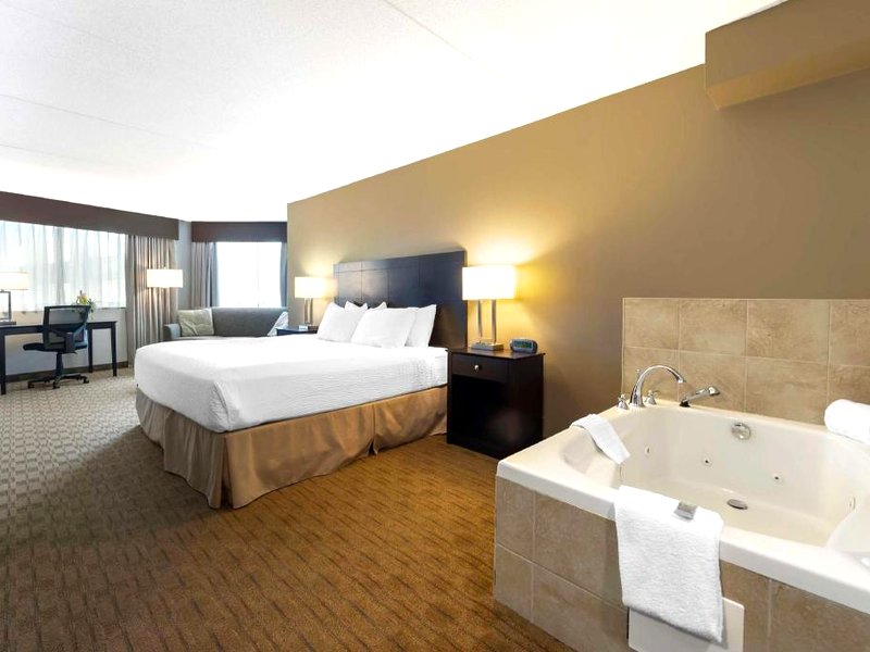 ベストウェスタン ペンブルック インアンド カンファレンスセンター (Best Western Pembroke Inn and Conference Centre)の写真