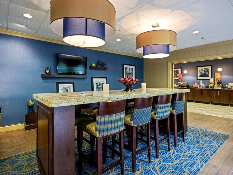 Hampton Inn Salem East-Electric Roadの写真