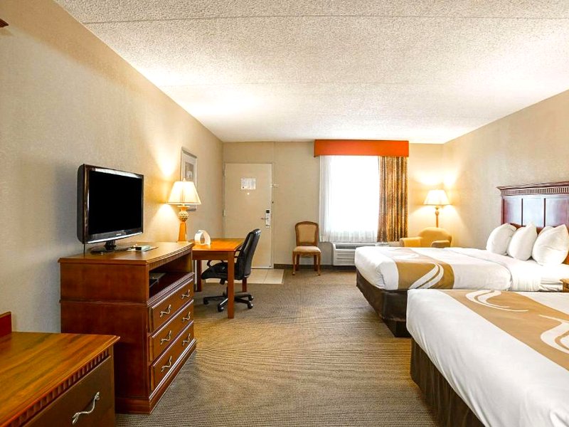 クオリティ イン (Quality Inn)の写真