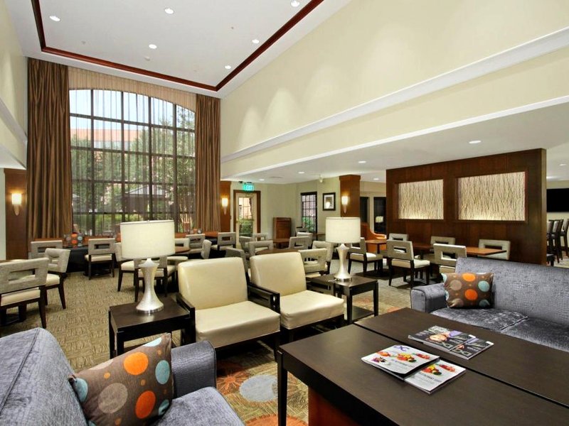 Staybridge Suites Tysons - McLean By IHGの写真