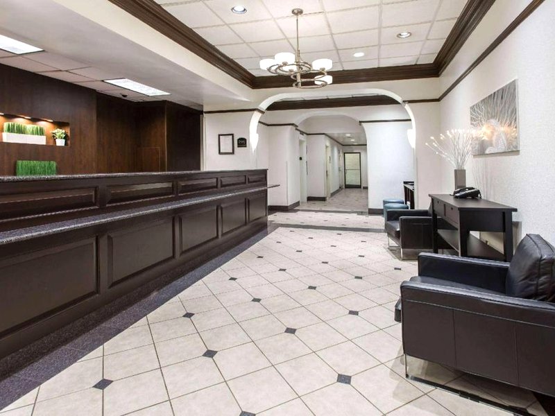 デイズ イン バイ ウィンダム ワシントン DC コネチカット アベニュー (Days Inn by Wyndham Washington DC/Connecticut Avenue)の写真