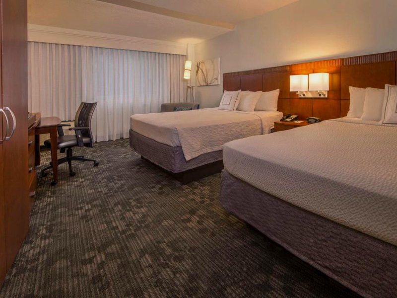 ソネスタ セレクト アーリントン ロスリン (Sonesta Select Arlington Rosslyn)の写真