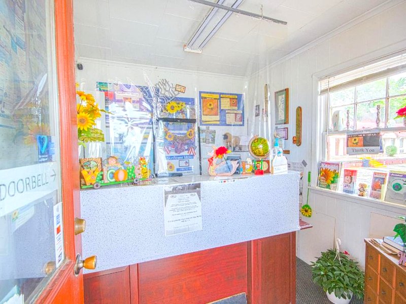 Sunflower Motel Hiawatha By OYOの写真