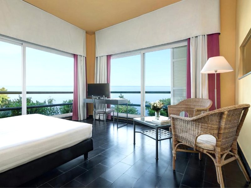 プンタ サン マルティノ ホテル (Punta San Martino Hotel)の写真