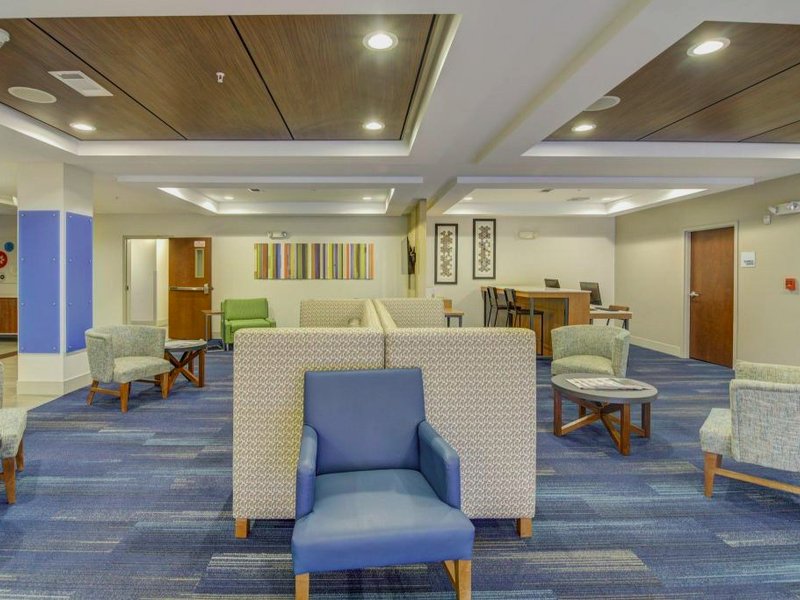 Holiday Inn Express Hotel & Suites Foley By IHGの写真