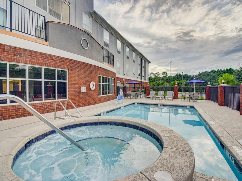 Holiday Inn Express Hotel & Suites Foley By IHGの写真