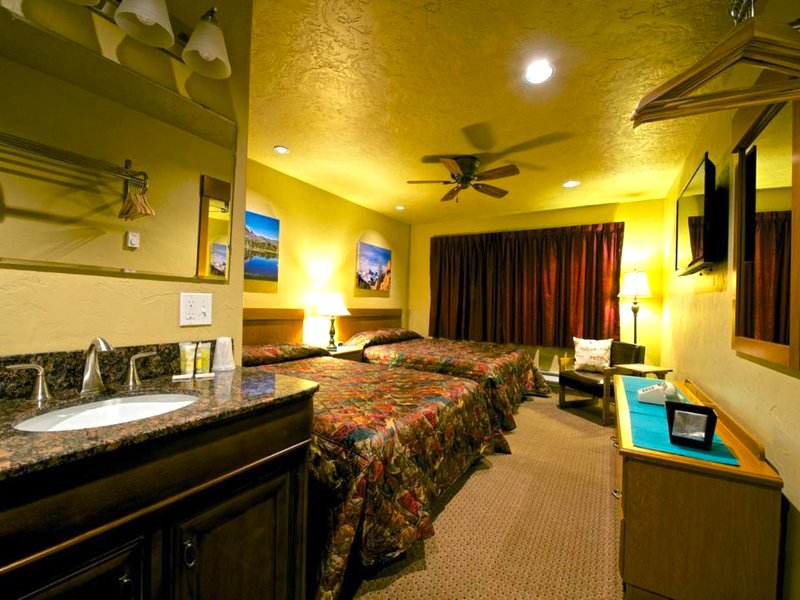 ソーダ ビュッテ ロッジ (Soda Butte Lodge)の写真