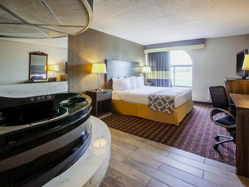 Baymont by Wyndham Northwoodの写真