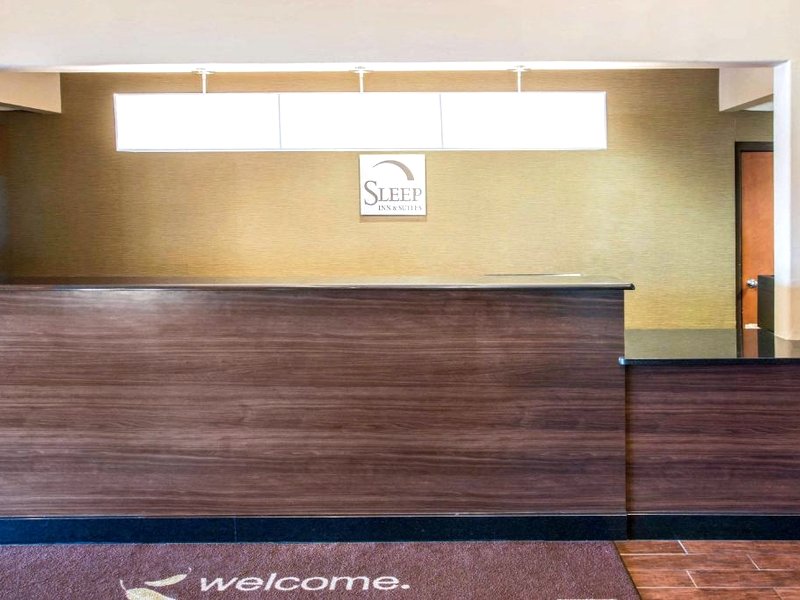 スリープ イン ＆ スイーツ (Sleep Inn & Suites Oregon - Toledo)の写真