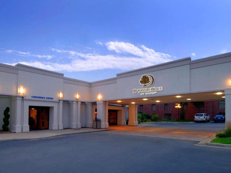 DoubleTree by Hilton Hotel Grand Rapids Airportの写真