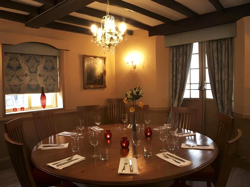 The Bull Hotel Maidstone/Sevenoaksの写真