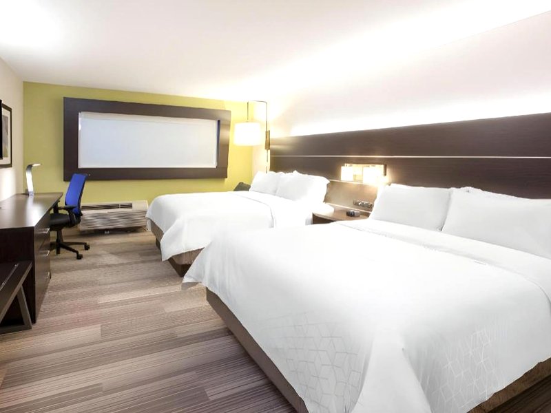Holiday Inn Express & Suites Union City By IHGの写真