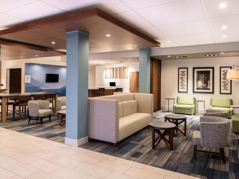 Holiday Inn Express & Suite Kingdom City By IHGの写真